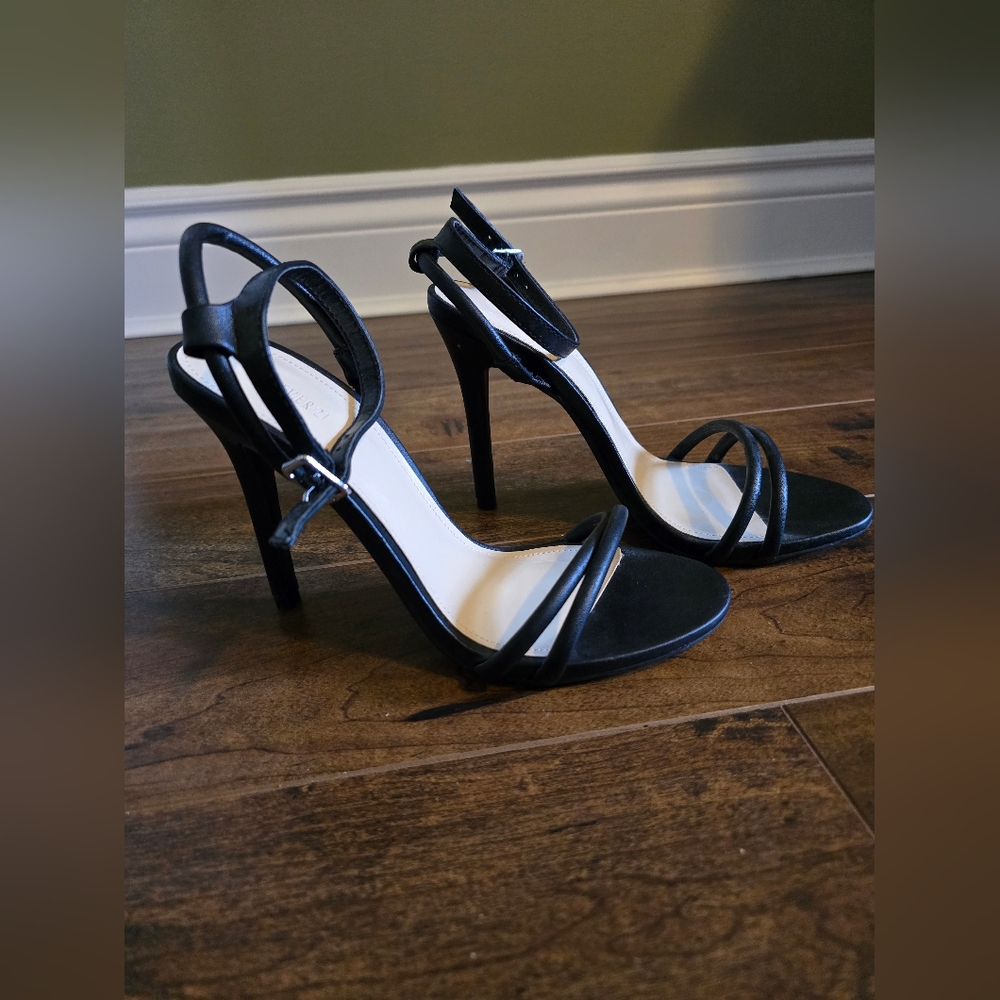 BOGO Elegant Black Strappy Heels
